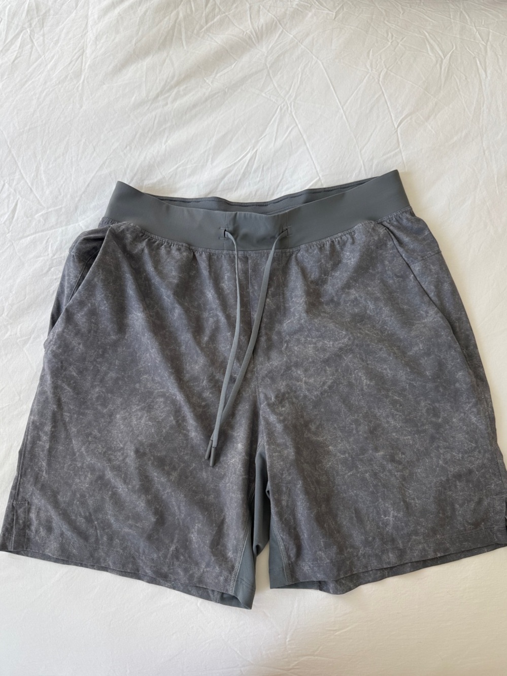 Lululemon Men's Washed Gray Athletic Shorts with Elastic Waist